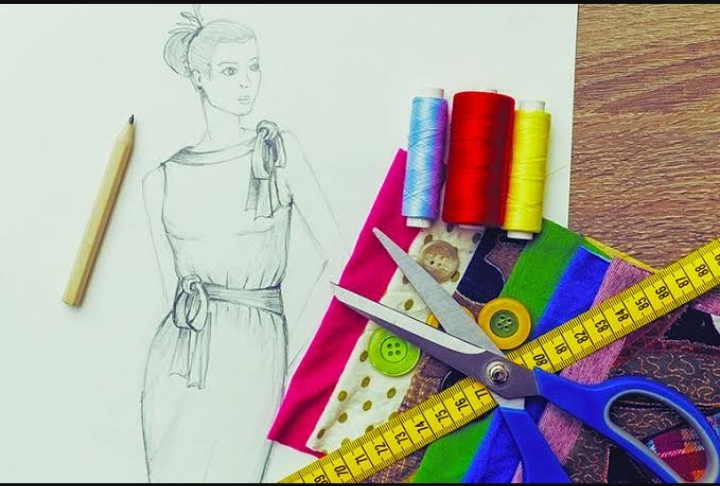 Diploma fashion design and clothing technology