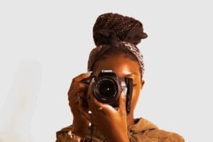 How to start a photographer-based business in Kenya after certification